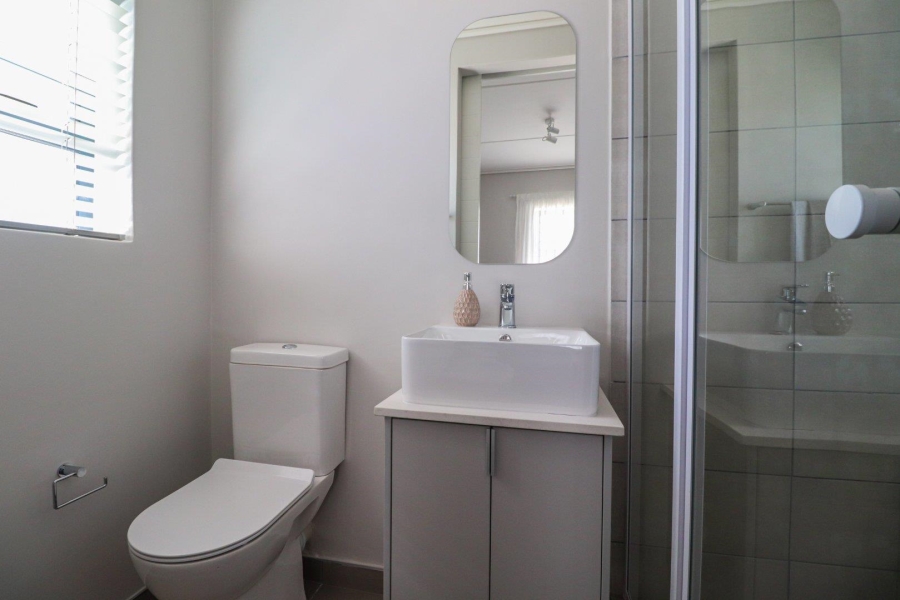 To Let 2 Bedroom Property for Rent in Langeberg Heights Western Cape